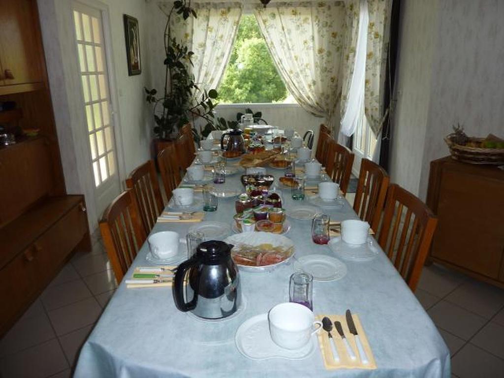 D'hôtes De L'auraine Couette-café Limoges